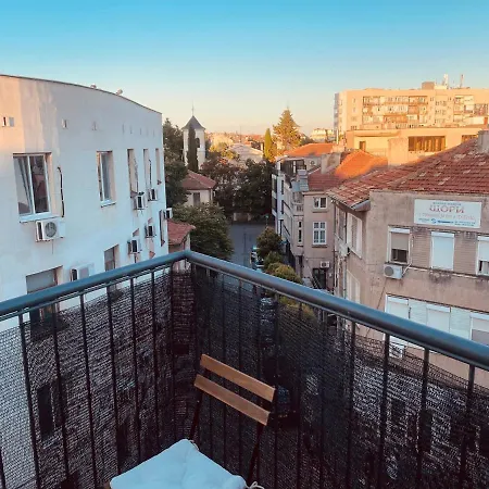 Flat In The Heart Of Burgas City